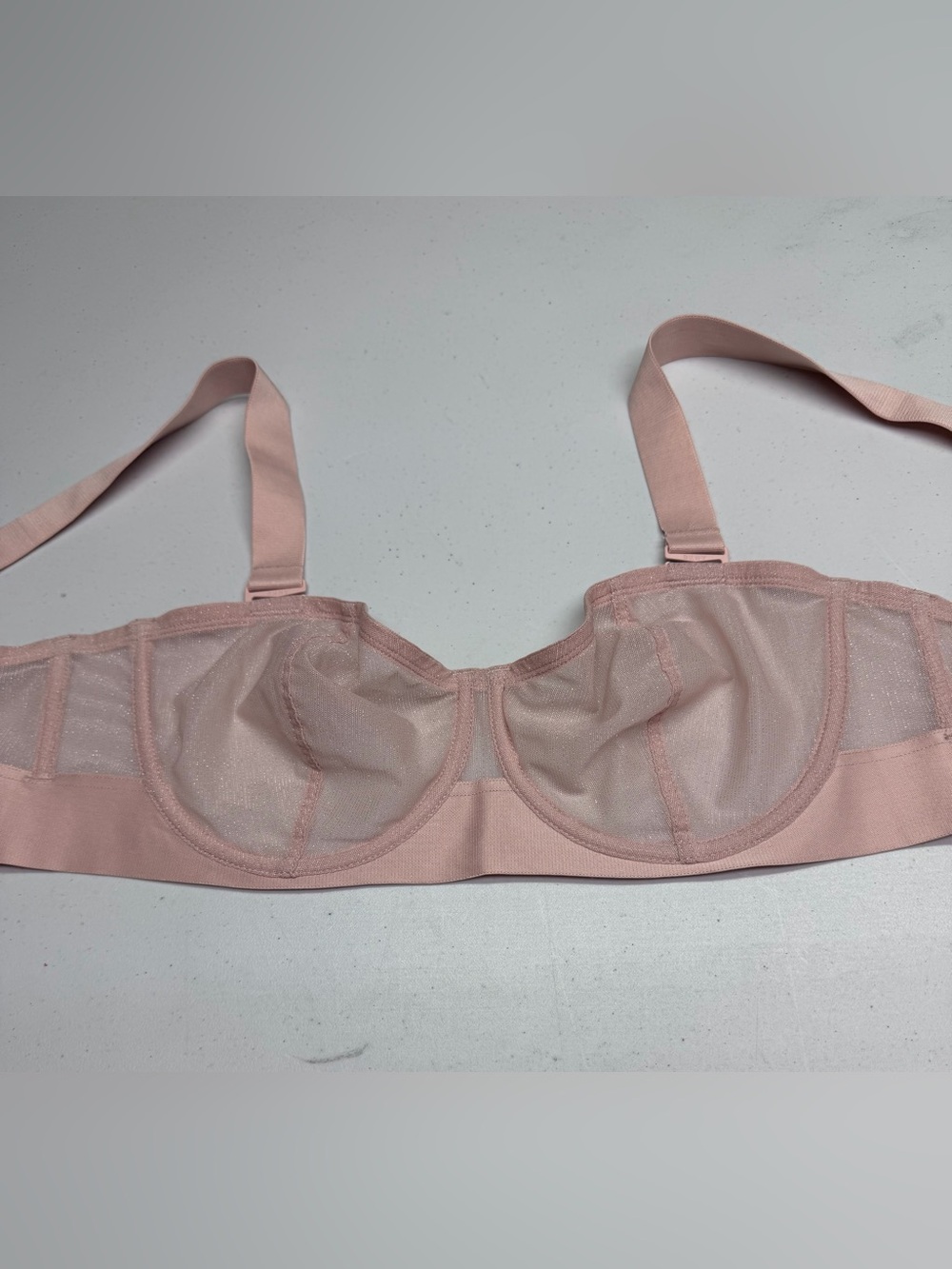 DKNY Sheers Convertible Strapless Mesh Bra DK4939 – BLUSH 36B  *P1043